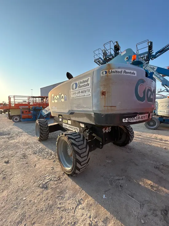 2017 Genie S-65 Boom Lift