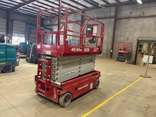 2017 MEC 4046SE Scissor Lift