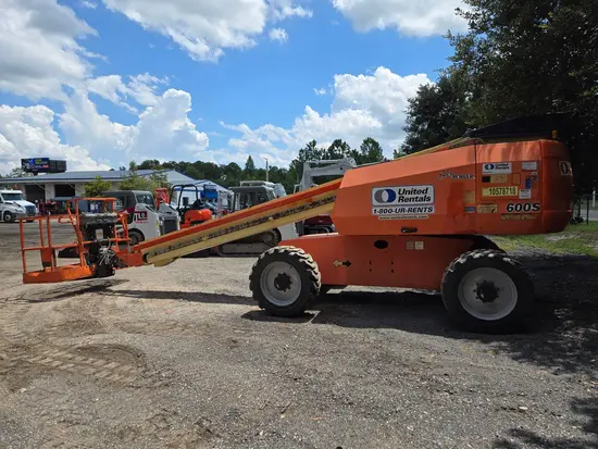2017 JLG 600S Boom Lift