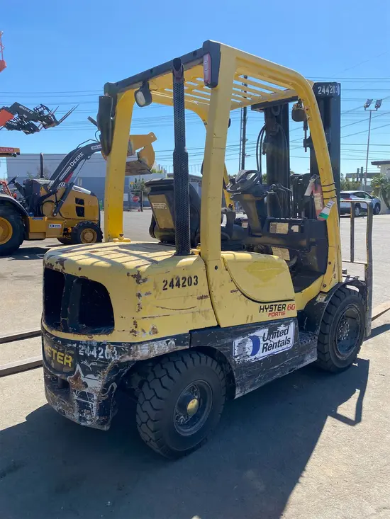2014 HYSTER H60FT Warehouse Forklift