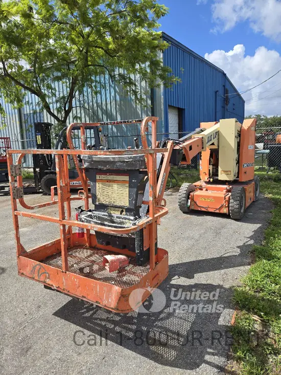 2016 JLG E300AJP Articulating Boom Lift