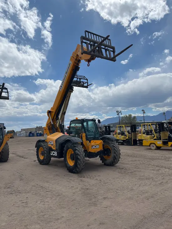 2018 JCB 507-42 Forklift