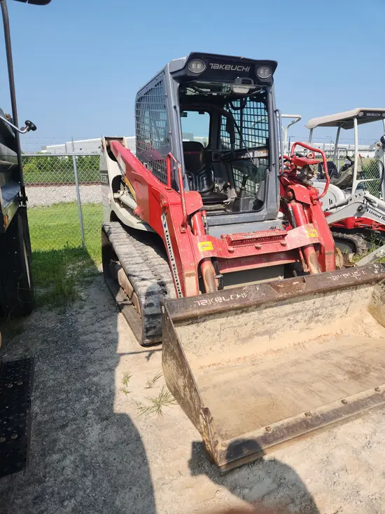 2021 Takeuchi TL12R2-CR Track Loader