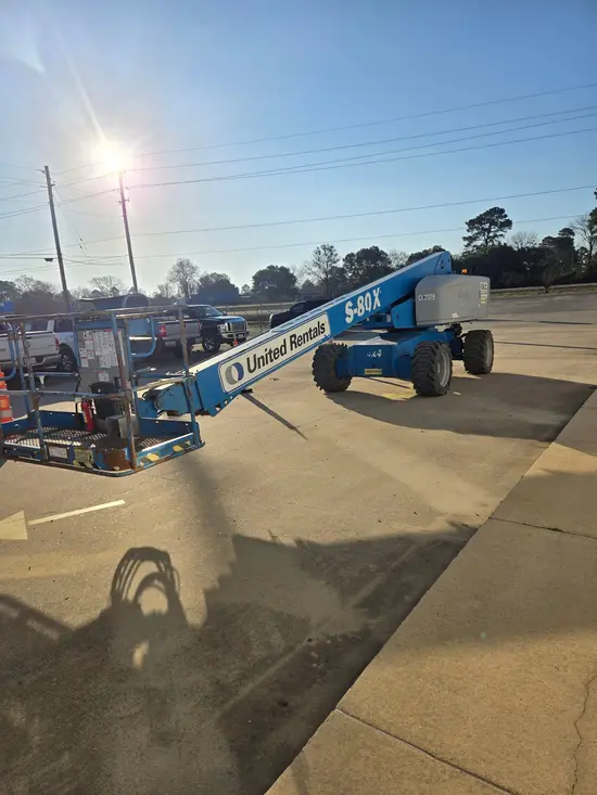 2016 Genie S-80X Boom Lift