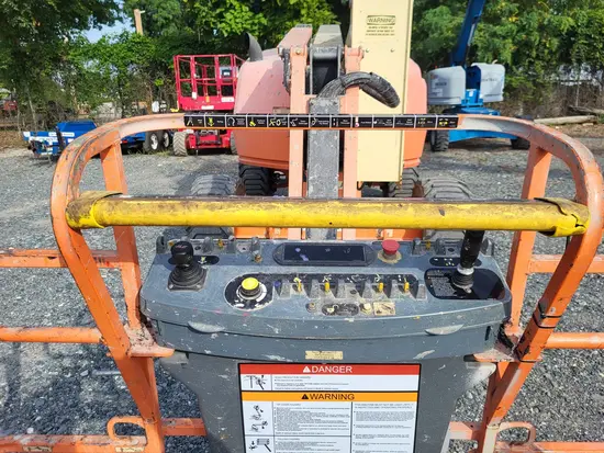 2017 JLG 450AJ Articulating Boom Lift