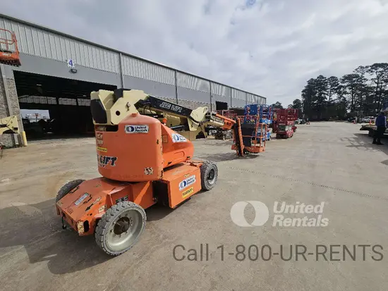 2016 JLG E400AJPN Articulating Boom Lift