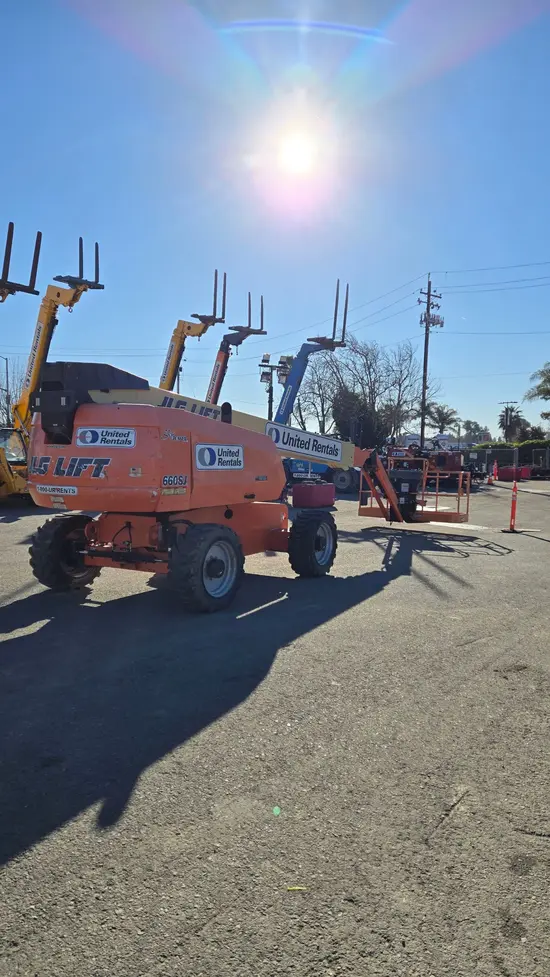 2017 JLG 660SJ Boom Lift