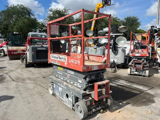 2016 Skyjack SJIII3219 Scissor Lift