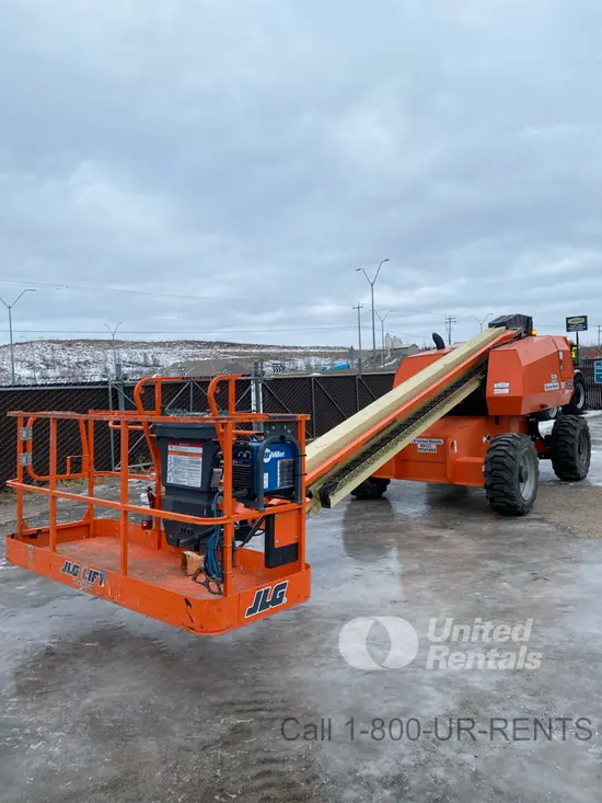 2013 JLG 600S Boom Lift