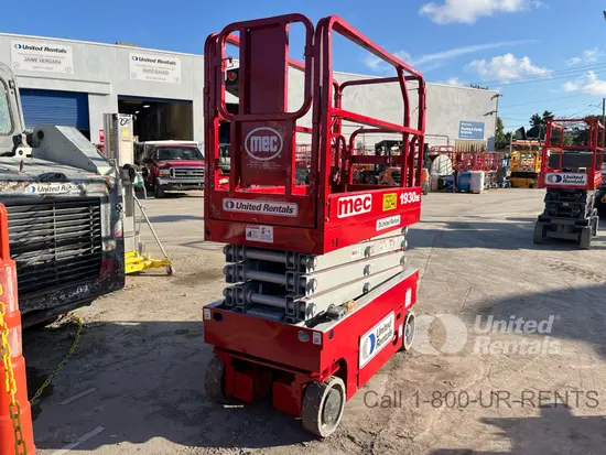 2017 MEC 1930SE Scissor Lift