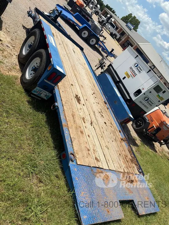 2019 Towmaster T-9DT 16' Trailer