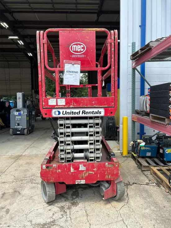 2017 MEC 4046SE Scissor Lift