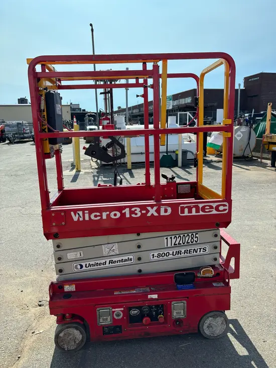 2021 MEC MICRO 13-XD Scissor Lift