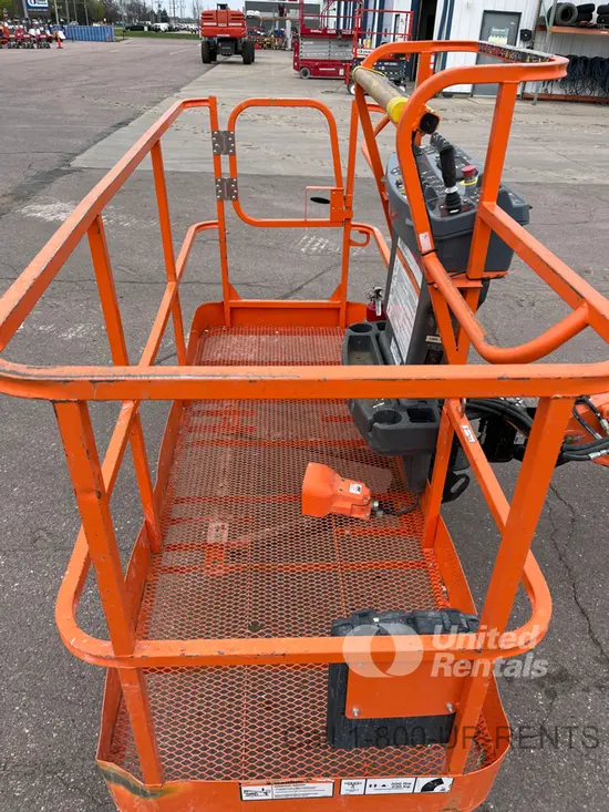 2017 JLG 600S Boom Lift