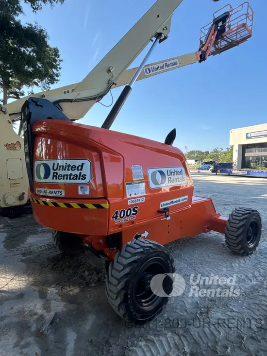 2017 JLG 400S Boom Lift