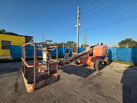 2017 JLG 400S Boom Lift