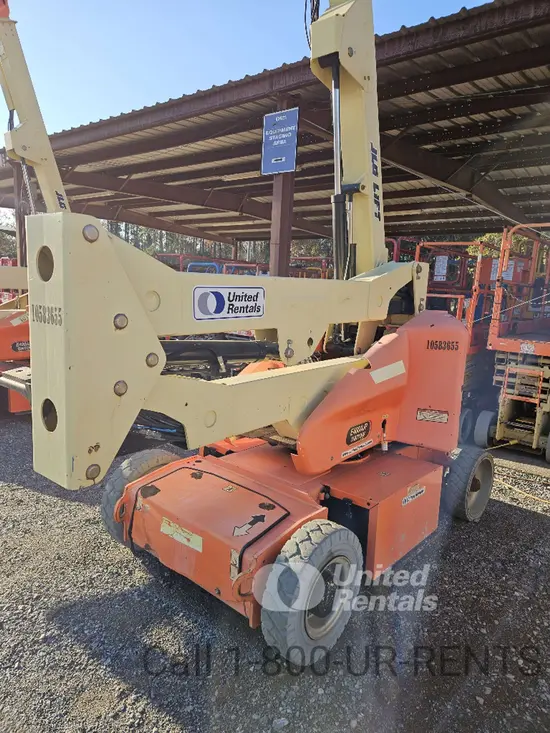 2017 JLG E400AJPN Articulating Boom Lift