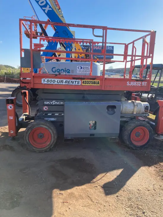 2017 Skyjack SJ6832RT Rough Terrain Scissor Lift