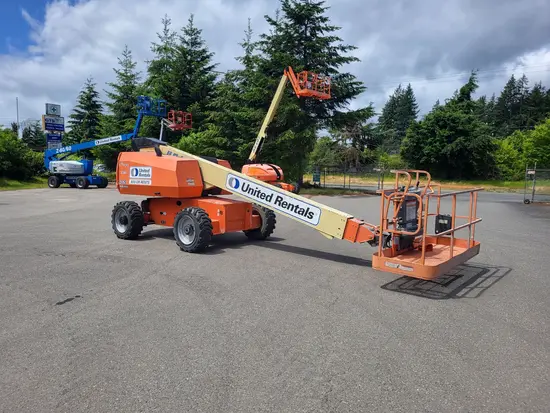 2017 JLG 600S Boom Lift