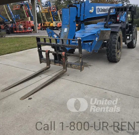 2018 Genie GTH-1056 Forklift