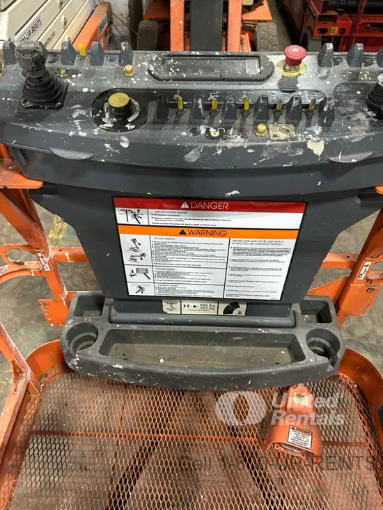 2018 JLG E300AJP Articulating Boom Lift
