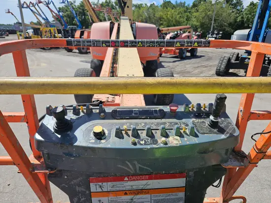 2017 JLG 600S Boom Lift