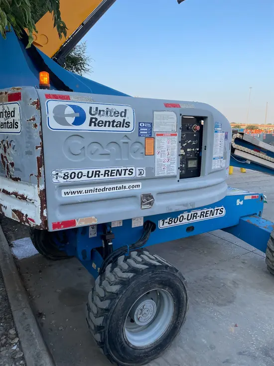 2016 Genie S-40 Boom Lift