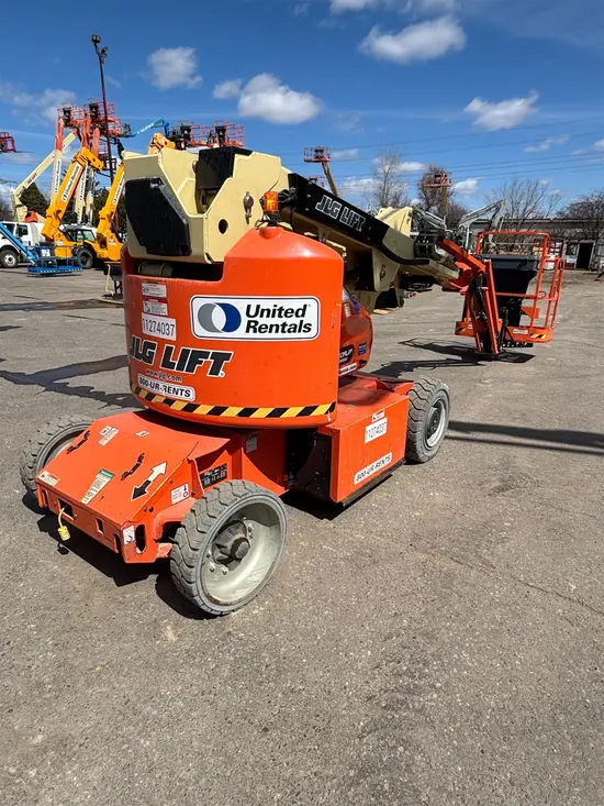 2021 JLG E400AJPN Articulating Boom Lift