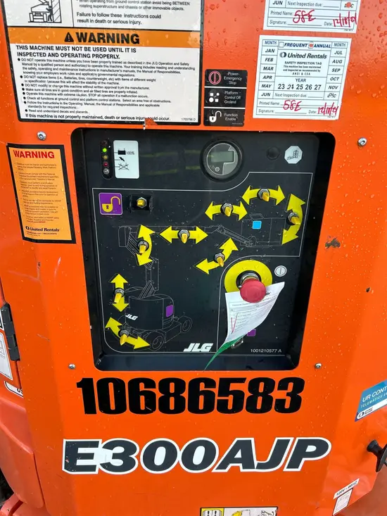 2017 JLG E300AJP Articulating Boom Lift