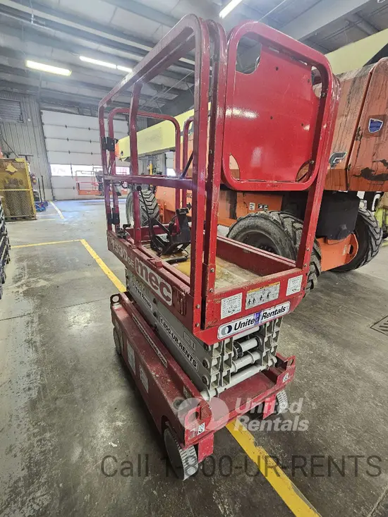 2017 MEC 1330SE Scissor Lift