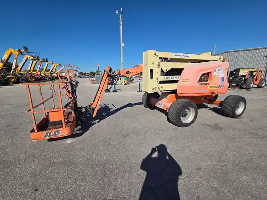 2017 JLG 450AJ Articulating Boom Lift