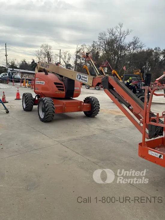 2018 JLG 600AJ Articulating Boom Lift