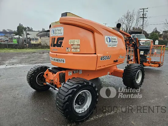 2017 JLG 450AJ Articulating Boom Lift