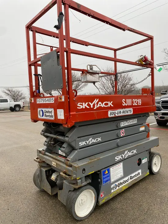2018 Skyjack SJIII3219 Scissor Lift