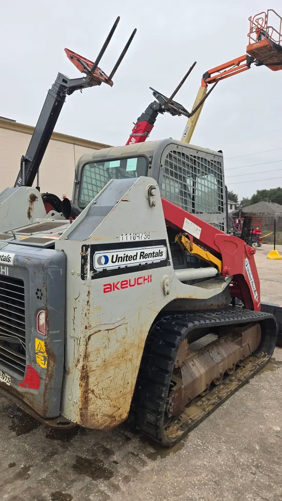 2020 Takeuchi TL12R2-CR Track Loader