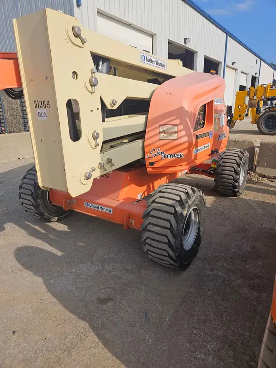 2017 JLG 450AJ Articulating Boom Lift