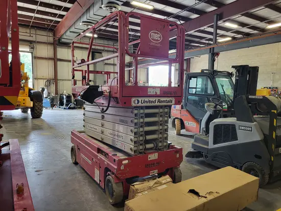2017 MEC 4046SE Scissor Lift