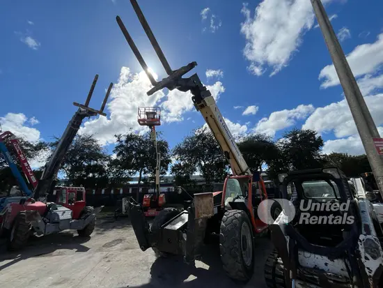 2017 JLG 1255 Forklift