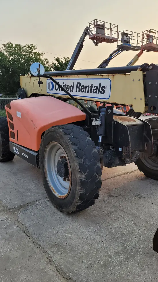 2016 JLG 642 Forklift
