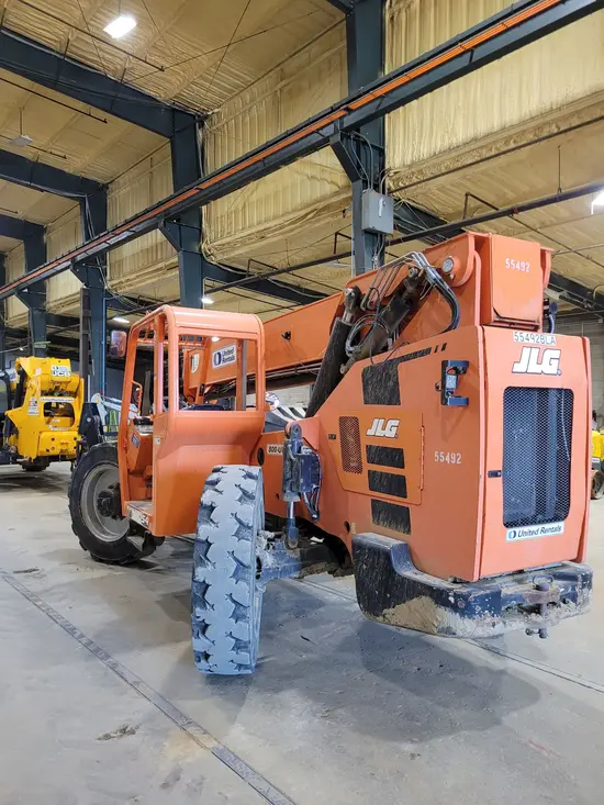 2017 SKYTRAK 10054 Forklift