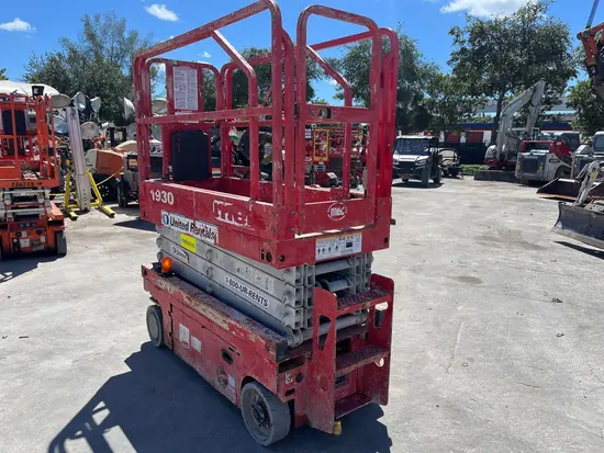 2017 MEC 1930SE Scissor Lift