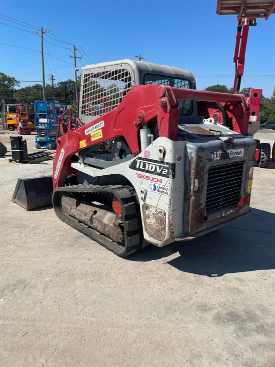 2019 Takeuchi TL10V2-R Track Loader
