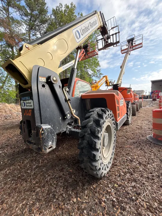 2016 JLG 642 Forklift