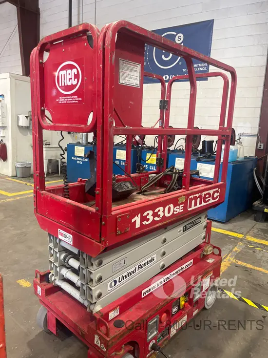 2017 MEC 1330SE Scissor Lift