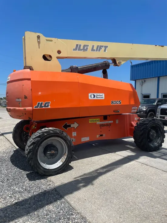 2017 JLG 800S Boom Lift