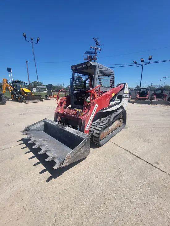 2017 Takeuchi TL12R2-R Track Loader