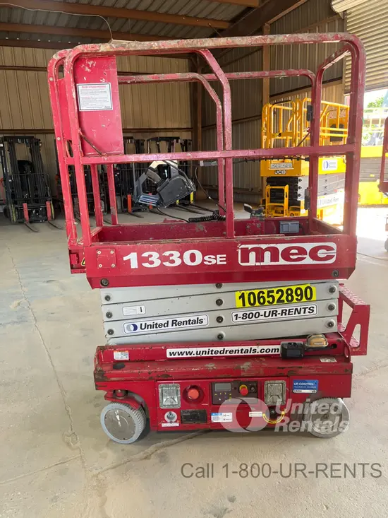 2017 MEC 1330SE Scissor Lift