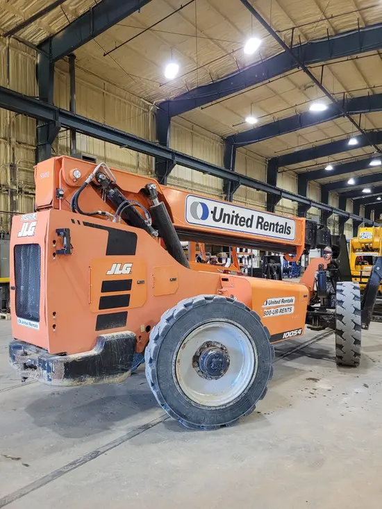 2017 SKYTRAK 10054 Forklift