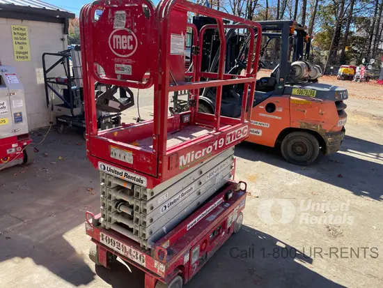 2019 MEC MICRO 19 Scissor Lift