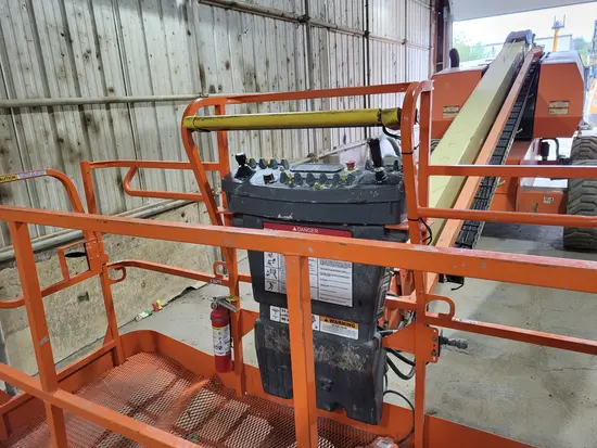 2017 JLG 600S Boom Lift